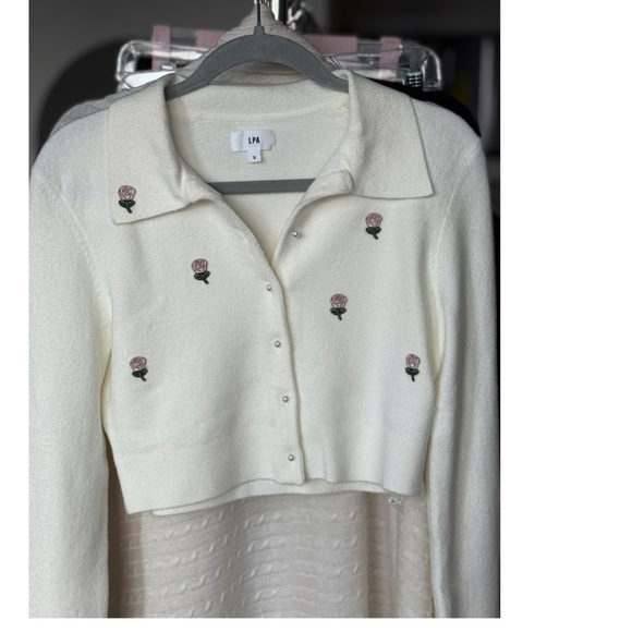 LPA White Floral Cropped Cardigan Size Small- matching NWT dress in storefront - Picture 2 of 16